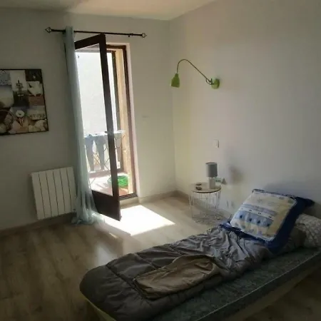 펜션 House Maison De Type 4 Dans Village Securise
