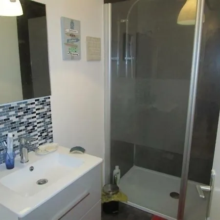 펜션 House Maison De Type 4 Dans Village Securise *